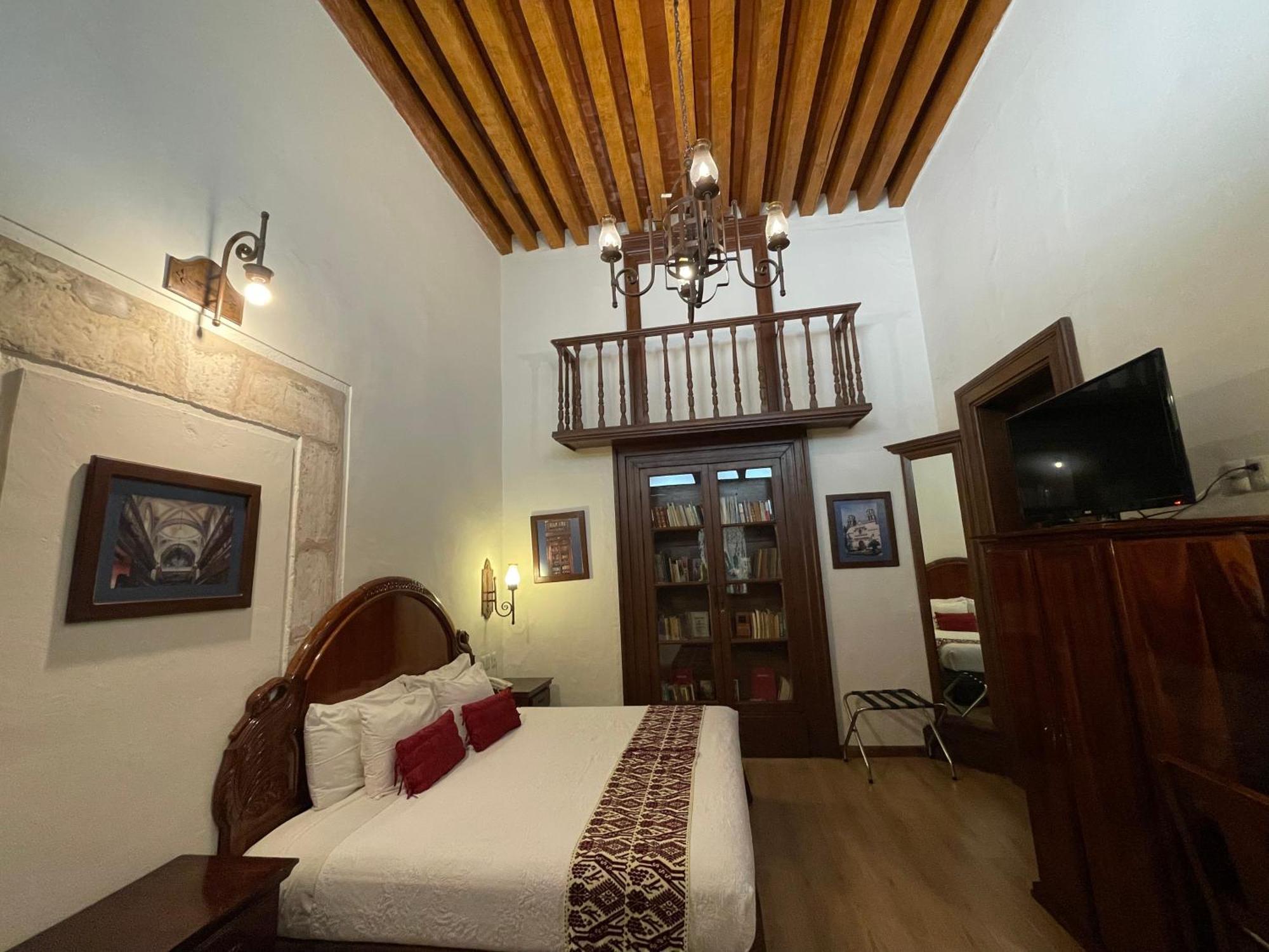 מורליה Hotel Historia מראה חיצוני תמונה