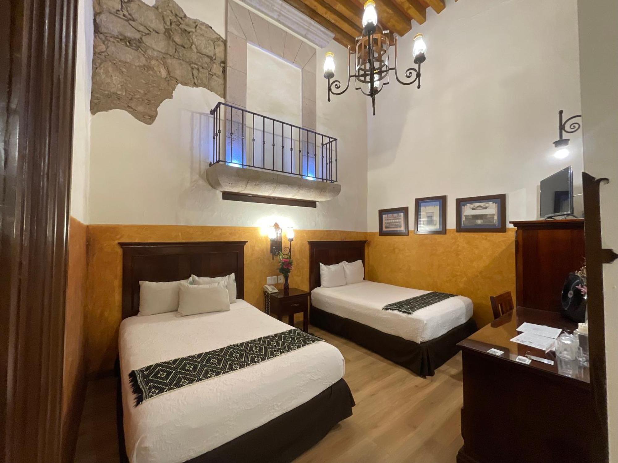 מורליה Hotel Historia מראה חיצוני תמונה