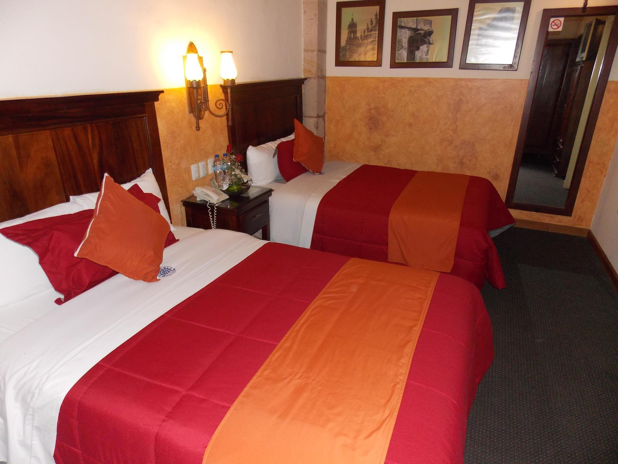 מורליה Hotel Historia מראה חיצוני תמונה